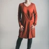 ELSEWHERE LONG SLEEVE SHIFT JERSEY DRESS SPICEY