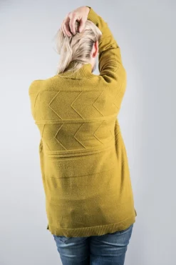 FOIL POUNDING THE PAVEMENT SWEATER GRASSY GREEN