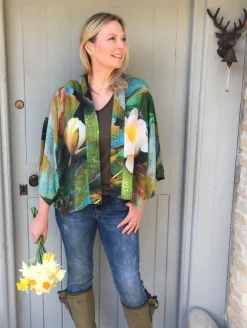 FROM MY MOTHER'S GARDEN LIGHTWEIGHT KIMONO WATERLILY