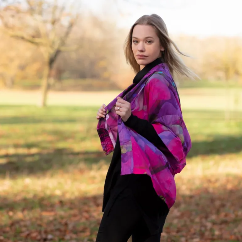 FROM MY MOTHER'S GARDEN SWEETPEA LIGHTWEIGHT KIMONO