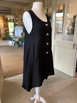 Naya Dipped Hem Waistcoat Black