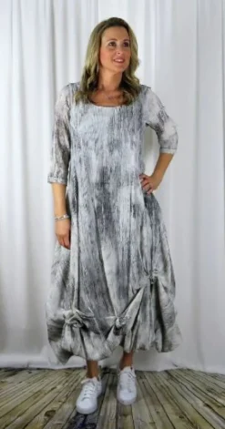 Out of Xile Knot Dress White