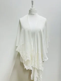 Out of Xile Lace Cape White