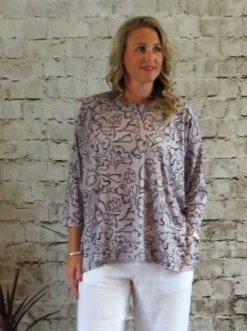 Out of Xile Printed Jersey Wide Top Cream