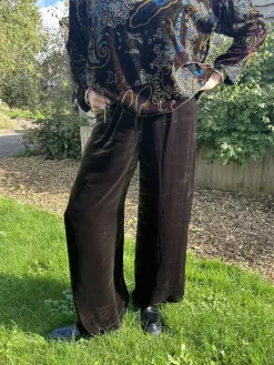 Out of Xile Velvet Trousers Brown