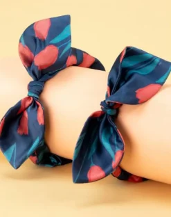 Powder Tulip Scrunchies Navy