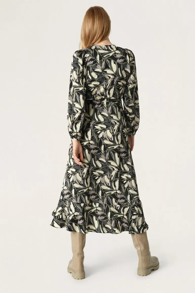 Soaked in Luxury Karven Dress Black Leaf