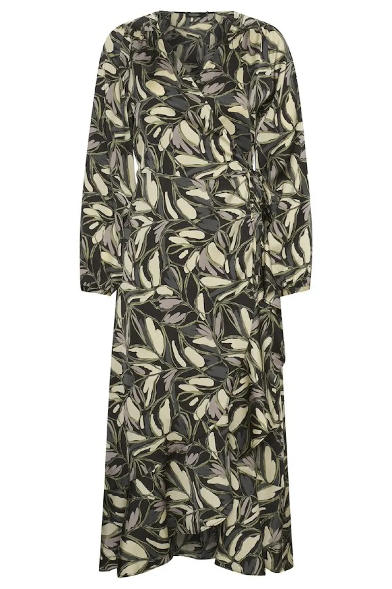 Soaked in Luxury Karven Dress Black Leaf