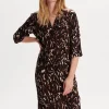 SOAKED IN LUXURY ZAYA DRESS DARK TRICOLOUR PRINT