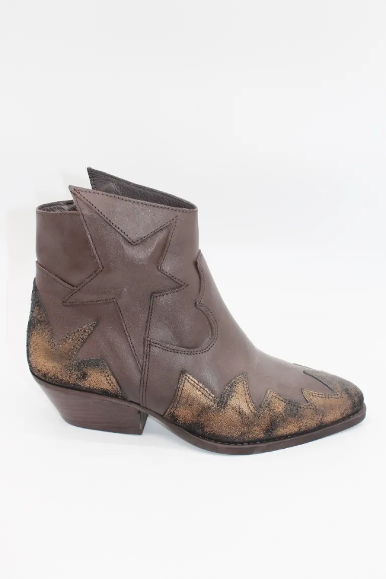 STAR BOOT BROWN - LIMITED EDITION