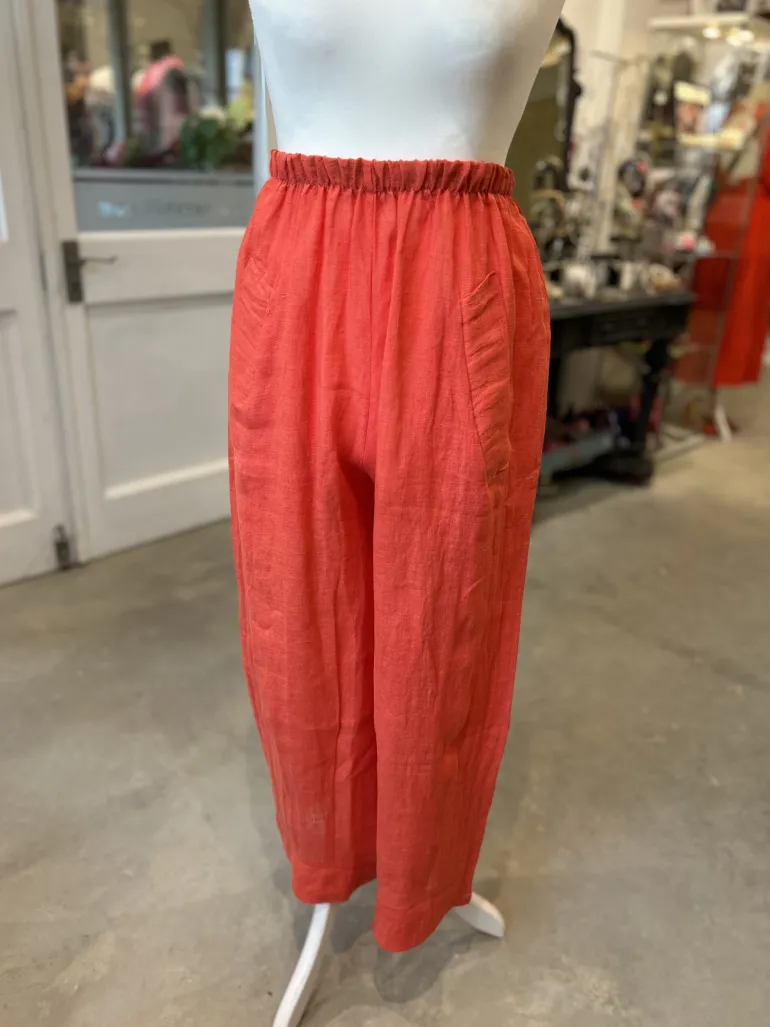 Thanny Linen Trousers Cherry Red