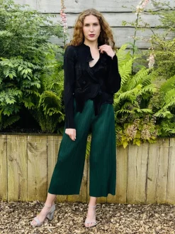 Thanny Plissé Cropped Trousers Green