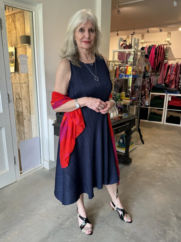 Thanny Sleeveless Plissé Dress Navy