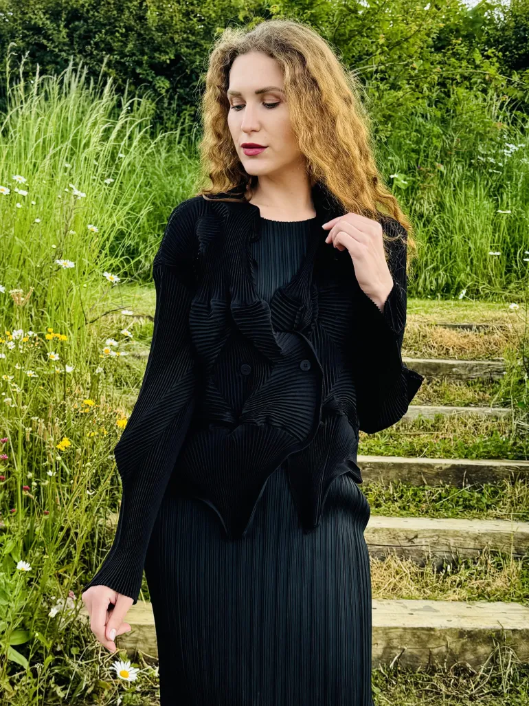 Thanny Sleeveless Plissé Midi Dress Black