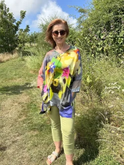 Yavi Bold Floral Tunic