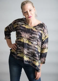 YAVI SILK BOX TOP BLACK WITH LEMON & DUSKY PINK