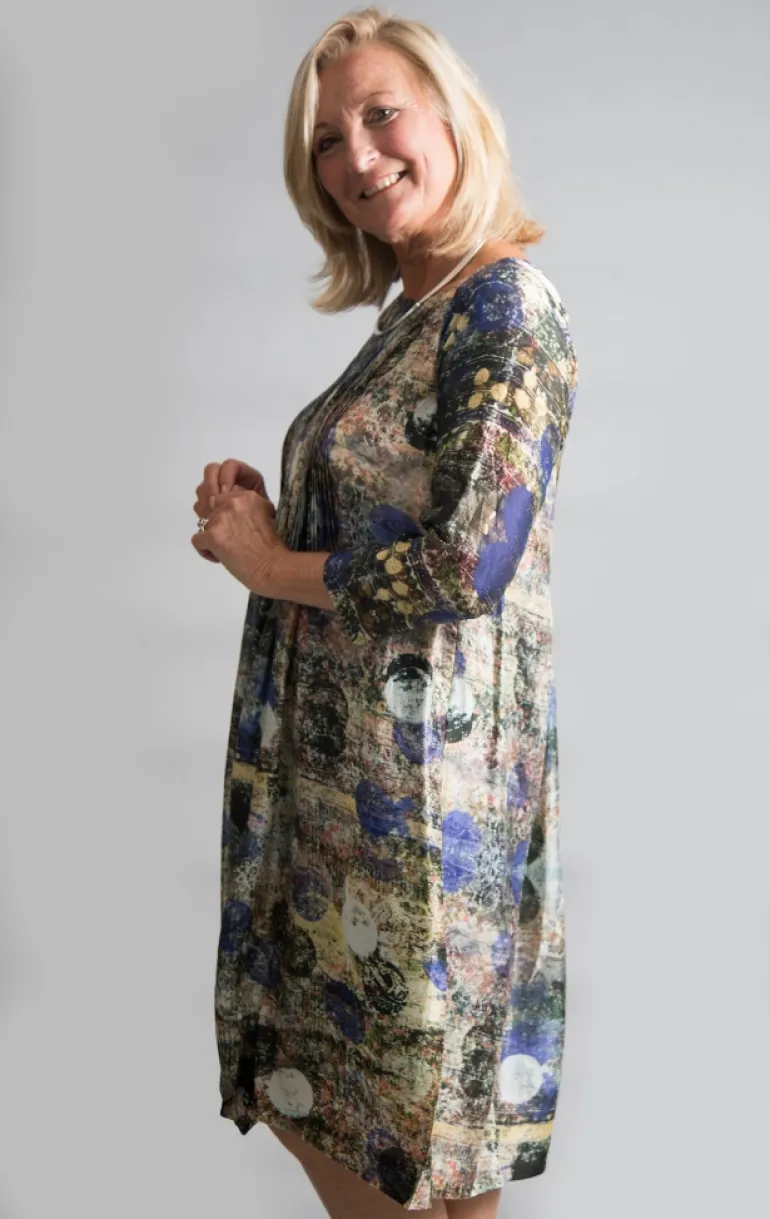 YAVI SILK DRESS PLEATED YOKE CIRCULAR PRINT
