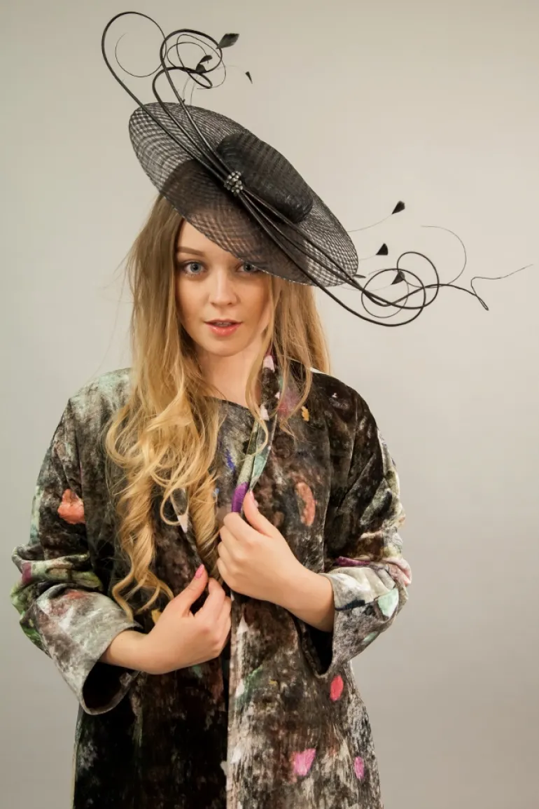 YAVI SILK VELVET ANJALI COAT - 100CM