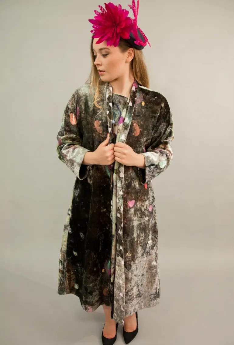YAVI SILK VELVET ANJALI COAT - 115CM