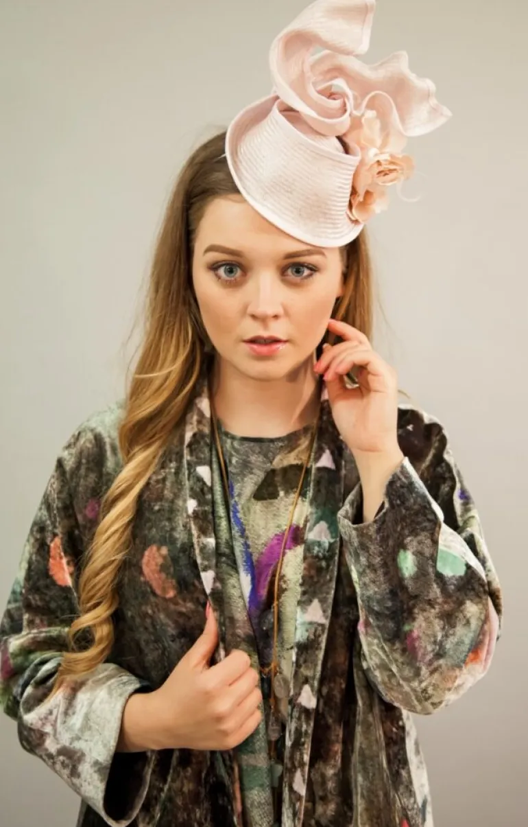 YAVI SILK VELVET ANJALI COAT - 100CM