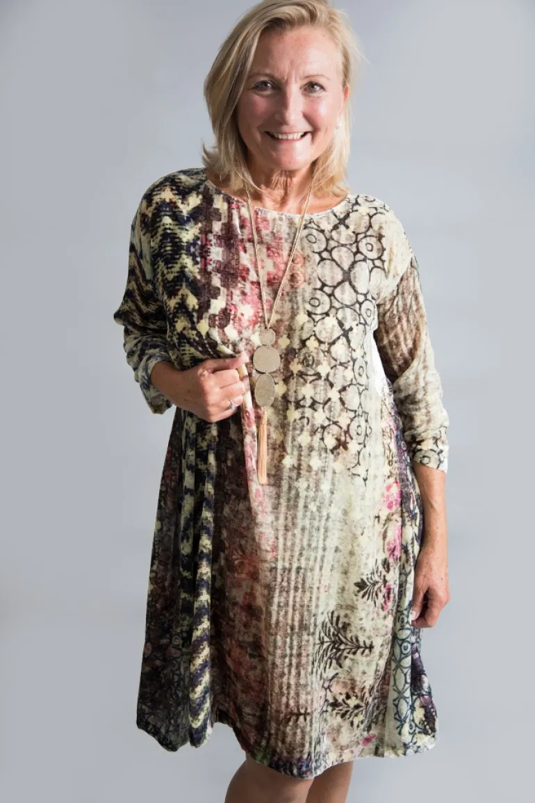 YAVI SILK VELVET DRESS CHEVRON