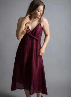 YAVI SLIP SILK DRESS WINE