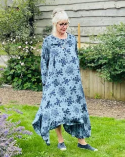 Yavi Snowdrop Dress Ice Blue